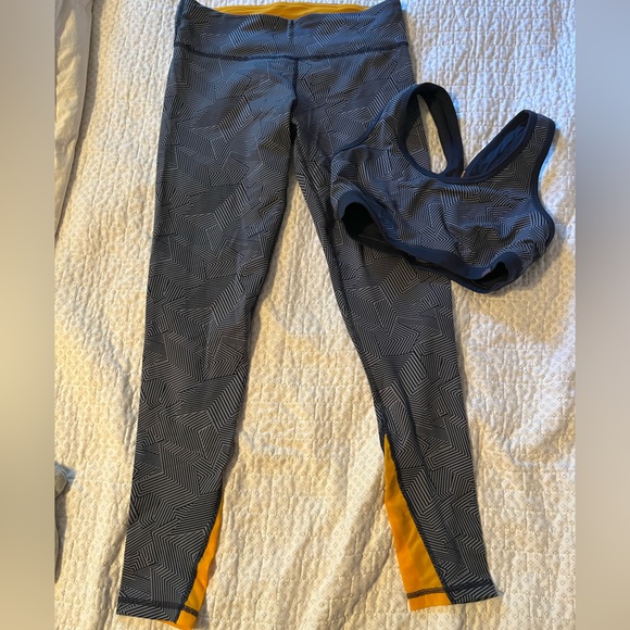 Geometric Patterned Activewear Set - Picture 1 of 1